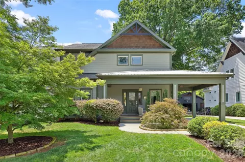 2530 Bay St, Charlotte, NC 28205