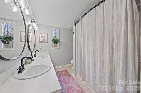 350 21st Avenue Nw Dr NW, Hickory, NC 28601 photo 11