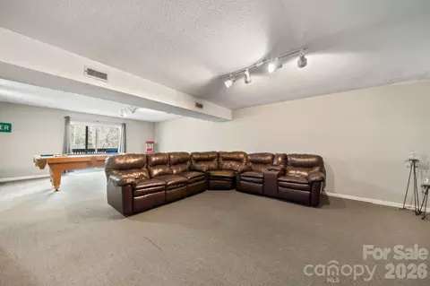 350 21st Avenue Nw Dr NW, Hickory, NC 28601 photo 22