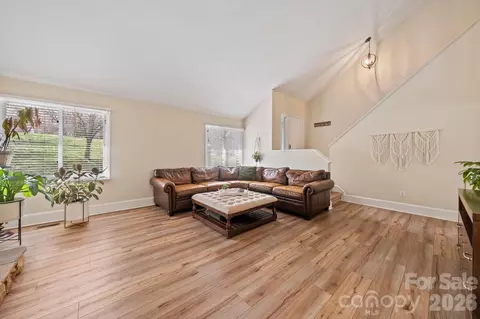 350 21st Avenue Nw Dr NW, Hickory, NC 28601 photo 7