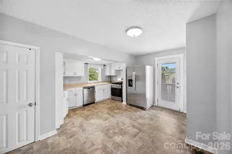 116 7th St, Cramerton, NC 28032 photo 9