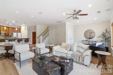 400 N Church 404 St #404, Charlotte, NC 28202
