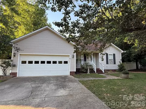 7534 Anchors Aweigh Ln, Sherrills Ford, NC 28673