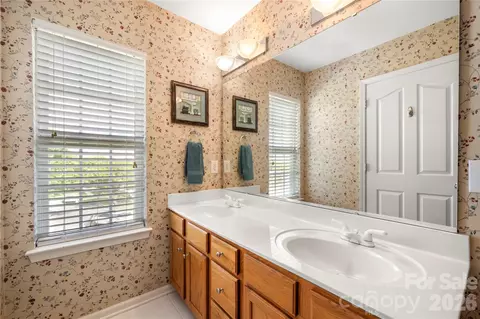 Bath - 7641 Bluff Point Ln, Denver, NC 28037 photo 3 of 6