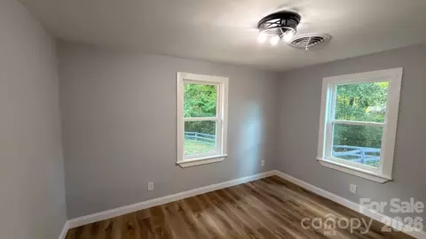 Bedroom - 4604 Old Hickory Rd, Lancaster, SC 29720 photo 4 of 7