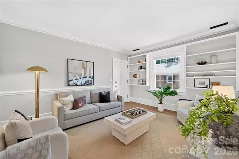 524 Hawthorne 9 Ln #9, Charlotte, NC 28204