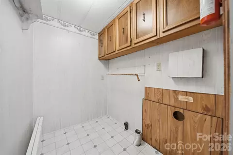 5404 B J Dr, Conover, NC 28613 photo 14