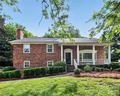 6725 Windyrush Rd, Charlotte, NC 28226