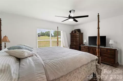 Bedroom - 21966 Stony Rd, Locust, NC 28097 photo 2 of 5