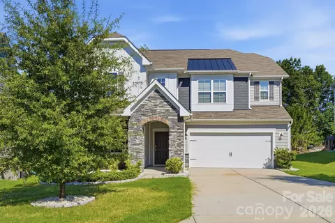 2018 Killian Creek Dr, Denver, NC 28037