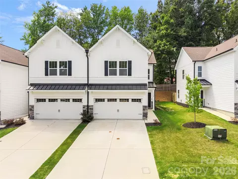 19755 Feriba Pl, Cornelius, NC 28031