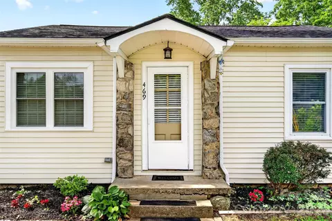 469 Kenilworth Rd, Asheville, NC 28805