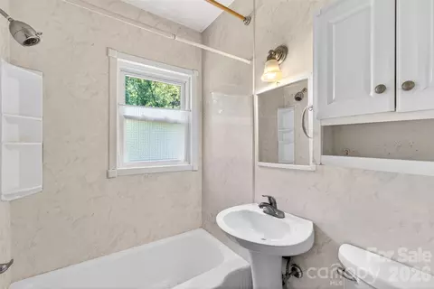 Bath - 64 Second St, Tryon, NC 28782 photo 1 of 1