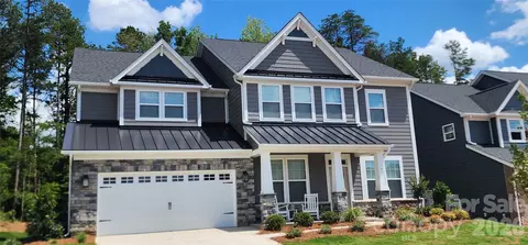 527 Cottage Garden Ln, Belmont, NC 28012