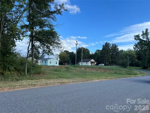 112 Owens St, Kings Mountain, NC 28086