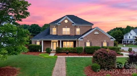 104 Elizabeth Hearth Rd, Mooresville, NC 28115