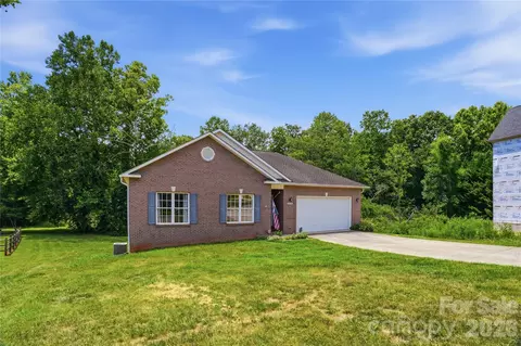 1550 Indian Springs Nw Dr NW, Conover, NC 28613
