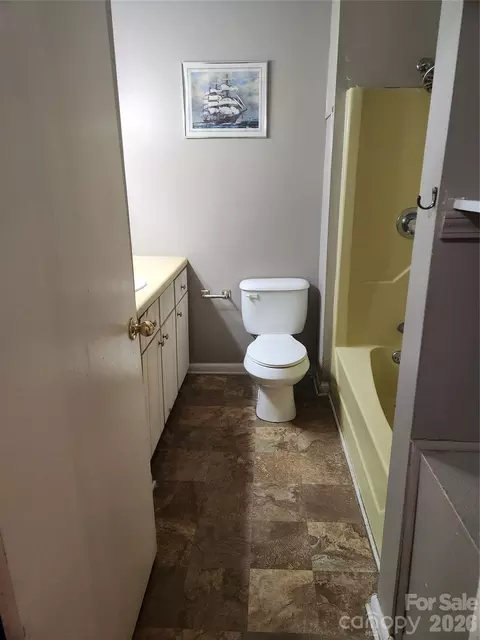 Bath - 106 Maye St, Wingate, NC 28174 photo 1 of 2