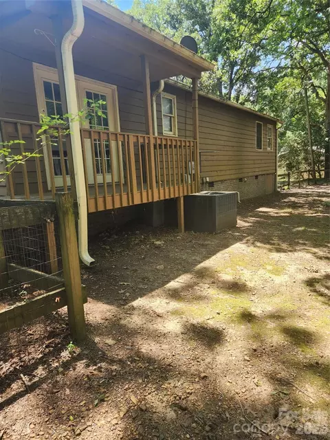 Exterior - 106 Maye St, Wingate, NC 28174 photo 5 of 7