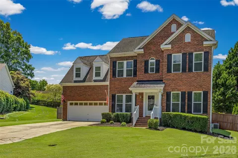 109 Oak Grove Ct, Fort Mill, SC 29715