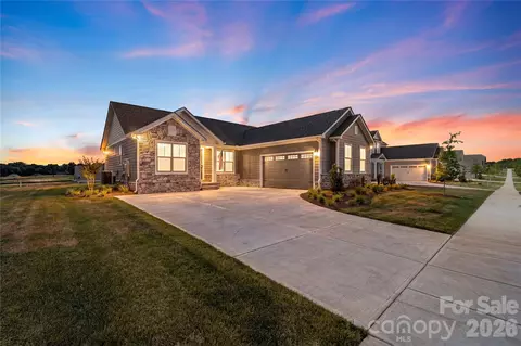 1664 Dresden Dr, Rock Hill, SC 29732