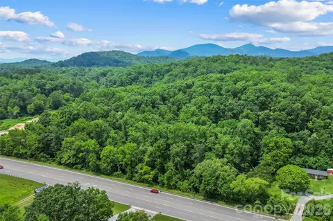 4415 Hwy 221 N Hwy N, Marion, NC 28752