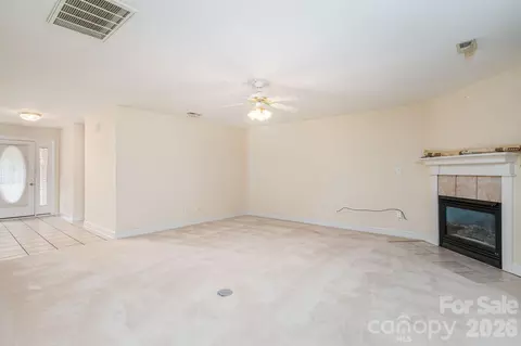 Living - 112 Mooreland Ne Dr NE, Conover, NC 28613 photo 1 of 3