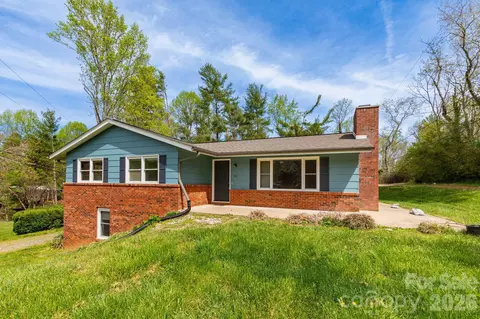 41 Kennedy Rd, Weaverville, NC 28787