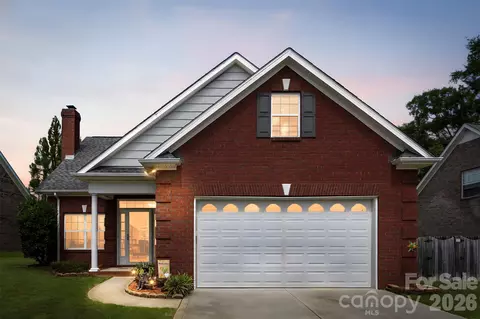 3310 Brickwood Cir, Midland, NC 28107