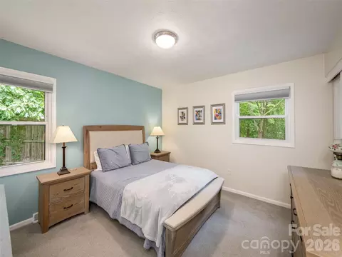 Bedroom - 14 Fox Run Pl, Fairview, NC 28730 photo 1 of 4