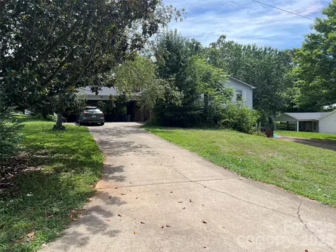 139 Vista Dr, Forest City, NC 28043