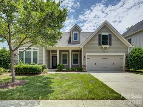 6005 Hyde Park Dr, Indian Trail, NC 28079