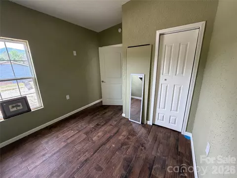 Bedroom - 68 Circle Dr, Marion, NC 28752 photo 1 of 1