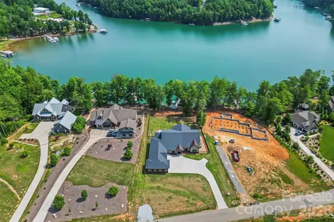 95 Linville View Dr, Nebo, NC 28761