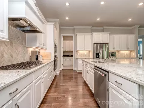 Kitchen - 121 Enclave Blvd, Matthews, NC 28104 photo 2 of 4