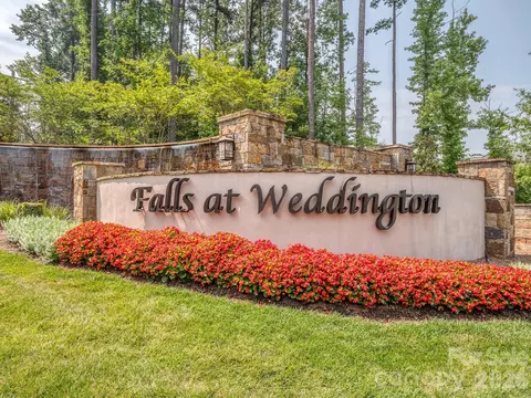 View/Area - 121 Enclave Blvd, Matthews, NC 28104 photo 3 of 3