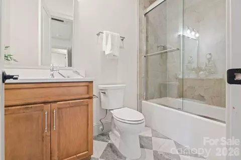 Bath - 2494 Primm Rd, Denver, NC 28037 photo 4 of 5