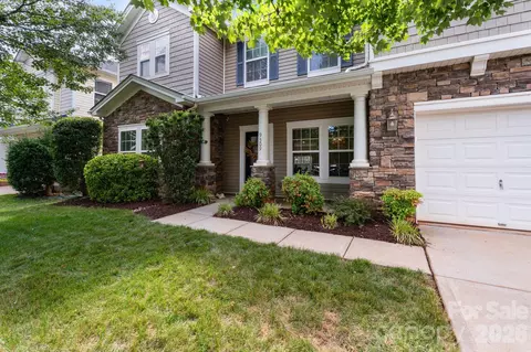 9509 Seamill Rd, Charlotte, NC 28278