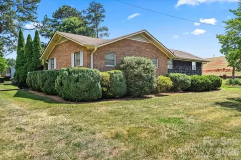 521 W Stokes St, China Grove, NC 28023