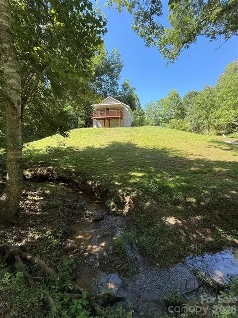 1312 Meadowlane Nw Dr NW, Lenoir, NC 28645