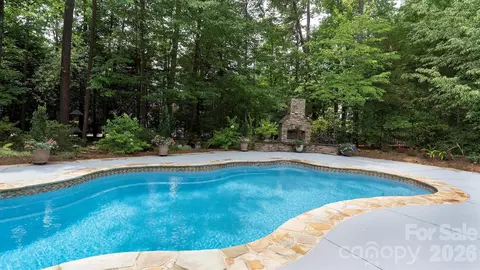 Exterior - 4293 Soaring Eagle Cove Ct, Denver, NC 28037 photo 3 of 5