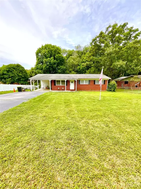 613 Shue Rd, China Grove, NC 28023