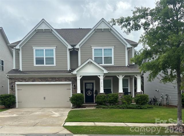2010 Burton Point Ct, Waxhaw, NC 28173