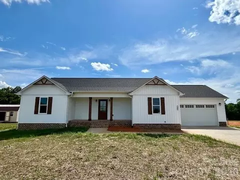 295 Northbrook Iii School Rd, Vale, NC 28168