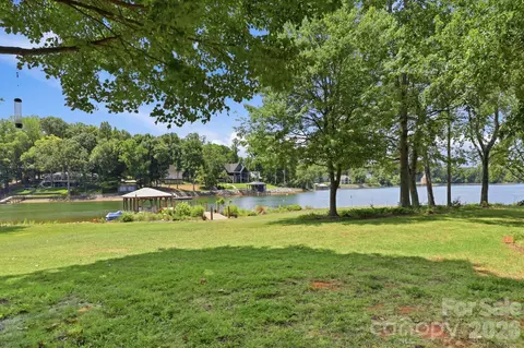 View/Area - 7631 Dellinger Rd, Denver, NC 28037 photo 4 of 12