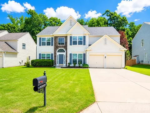 3543 Manor House Dr, Charlotte, NC 28270