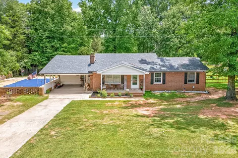 2446 Wood Rd, York, SC 29745