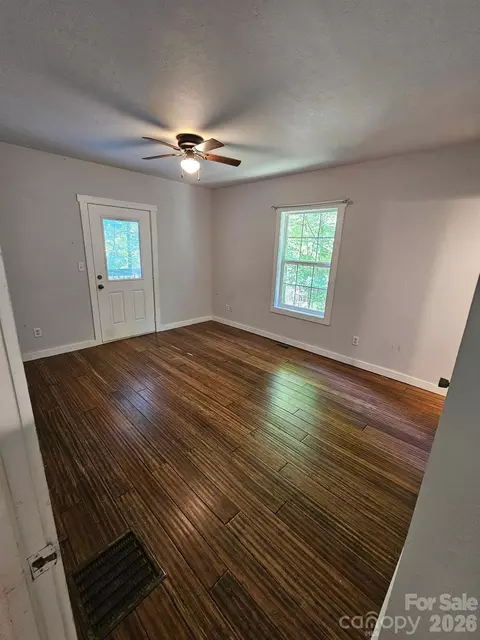 Bedroom - 100 Squirrel Ln, Sapphire, NC 28774 photo 1 of 5
