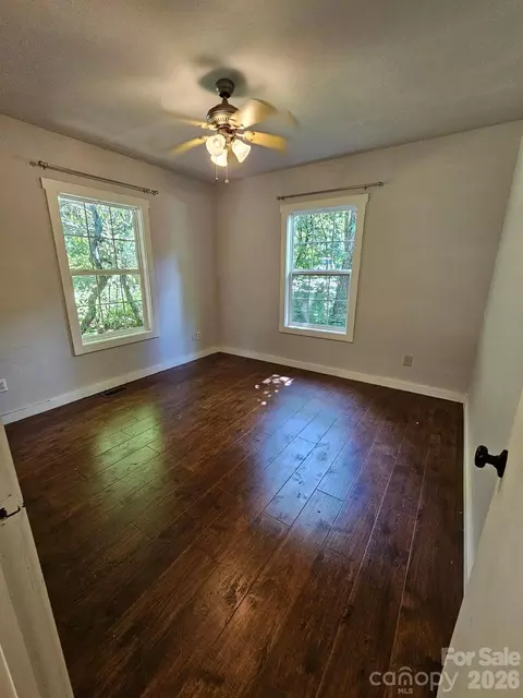 Bedroom - 100 Squirrel Ln, Sapphire, NC 28774 photo 2 of 5