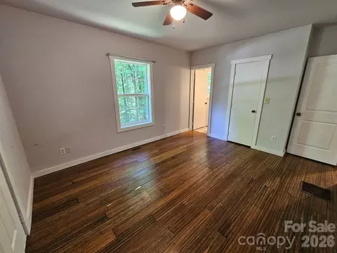 Bedroom - 100 Squirrel Ln, Sapphire, NC 28774 photo 5 of 5